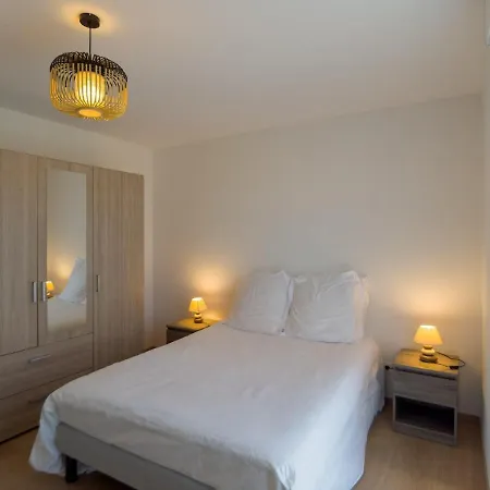2 Beds - Private Disabled Parking - Terrace With Castle Views Apartment